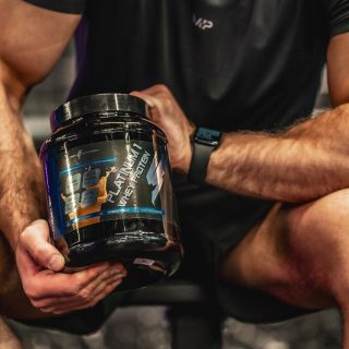 „Ticho po boji. Ale boj sa ráta.“ „Výsledky neprichádzajú z pohodlia.“ „Makaj dnes, ži zajtra.“ „Každý tréning je...